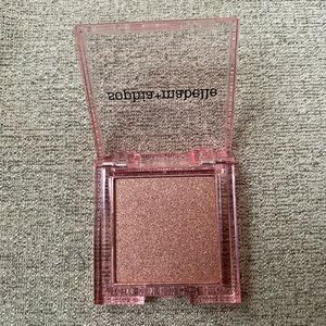 Sophia+Mabelle Highlighter